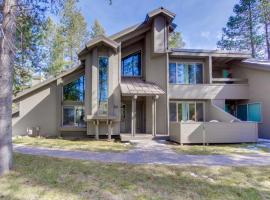 12 Tennis Village, Sunriver