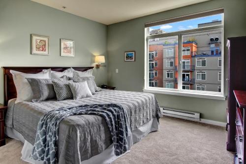 2 Bedroom Gateway Oasis, Seattle