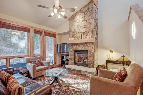 6509 Settlers Creek Townhomes, Keystone