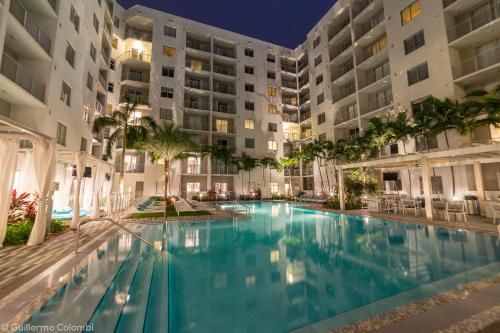 7440 Dadeland by Miami Vacations, Kendall