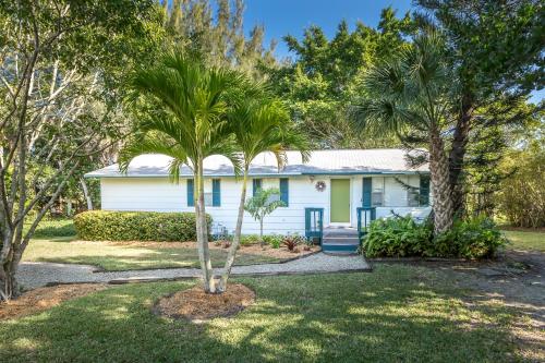 972 Fitzhugh Street Home, Sanibel