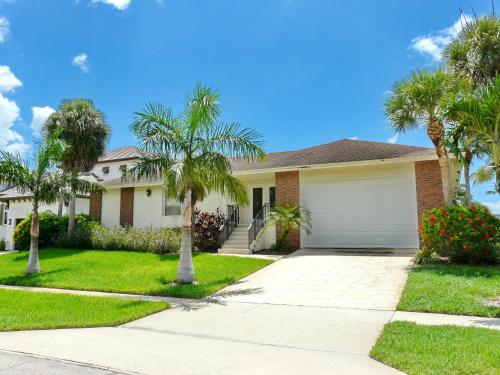 987 Aster Court, Marco Island