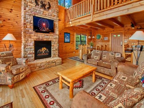 A Majestic View III- Three-Bedroom Cabin, Townsend