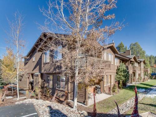 Boulders Condo, Truckee