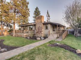 Charming Old Mill Homestead, Bend