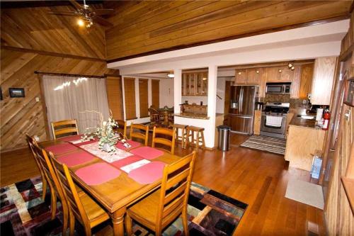 Dancing Kokopellis Three-bedroom Holiday Home, Ruidoso