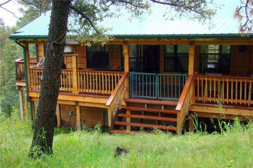 Garey's Deer Haven Three-bedroom Holiday Home, Ruidoso