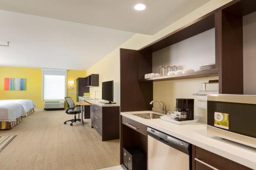Home2 Suites By Hilton Youngstown, Youngstown