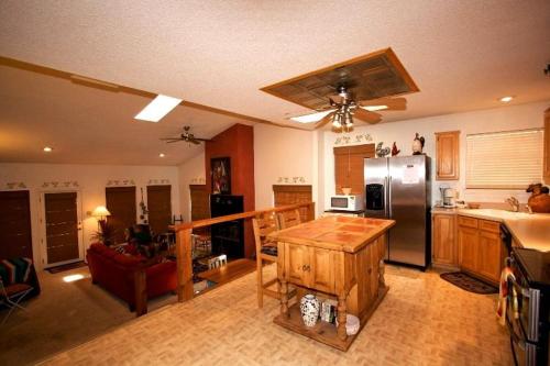 La Luz Lodge Two-bedroom Holiday Home, Ruidoso