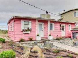 Li'l Pink House, Rockaway Beach