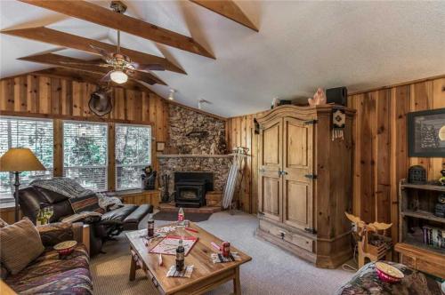 Main Stay Four-bedroom Holiday Home, Ruidoso