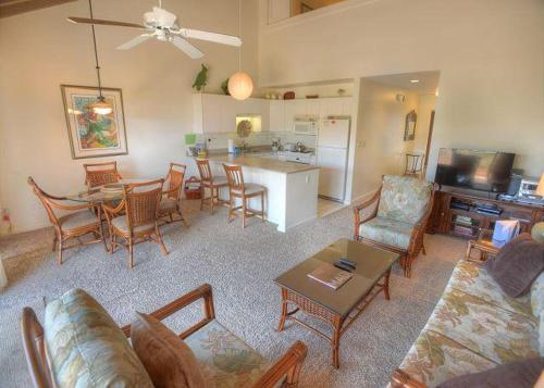 Maui Kamaole F-204 - Two Bedroom Condo, Wailea