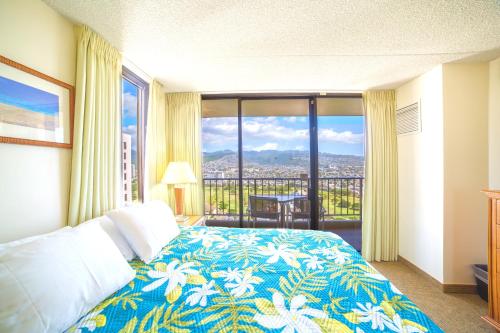 Midway Realty at Waikiki Sunset 36th floor, Honolulu