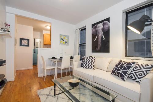 One Bedroom Apartment - Upper East Side, New York City