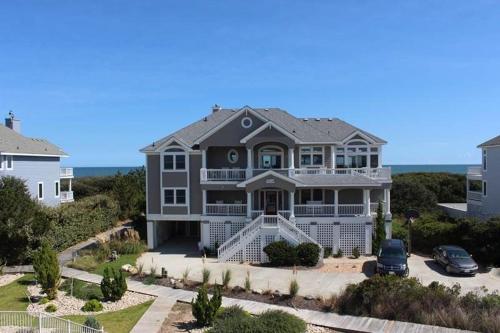 Right On The Beach Home, Corolla