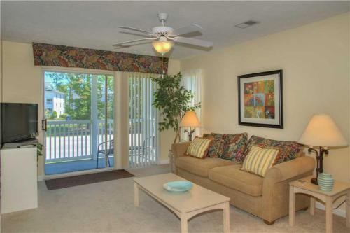 River Oaks 44-F Condo, Myrtle Beach