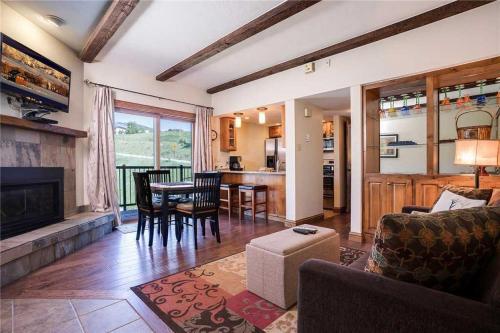 Rockies Condominiums - R2125, Steamboat Springs