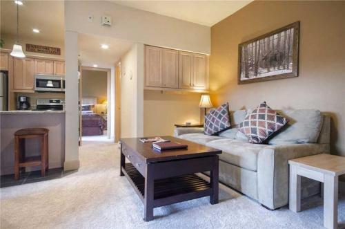 Rockies Condominiums - R2204, Steamboat Springs