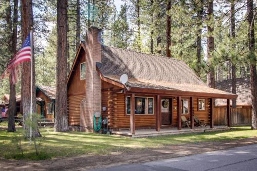 Rustic Tomahawk Cabin, South Lake Tahoe