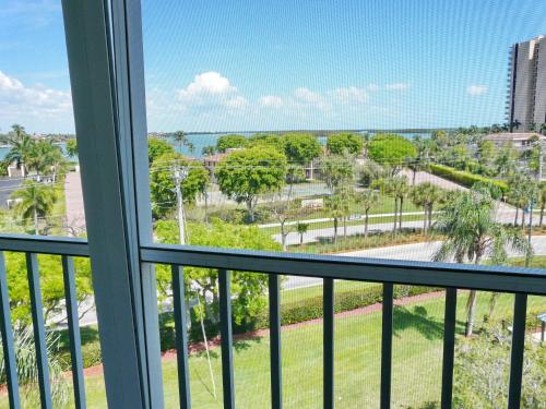 Southern Breeze Gardens 405, Marco Island