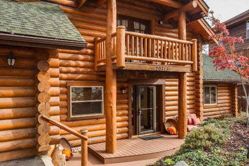 Spruce Bluff Lodge, Lake Wenatchee