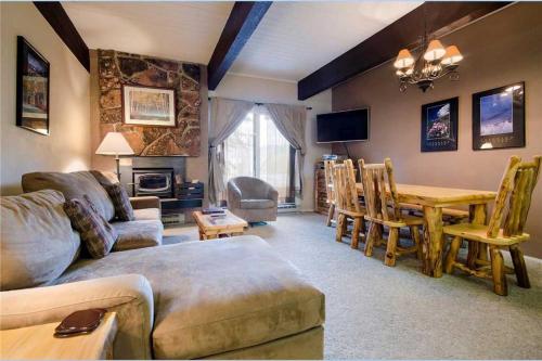 Storm Meadows Club B Condominiums - CB216, Steamboat Springs