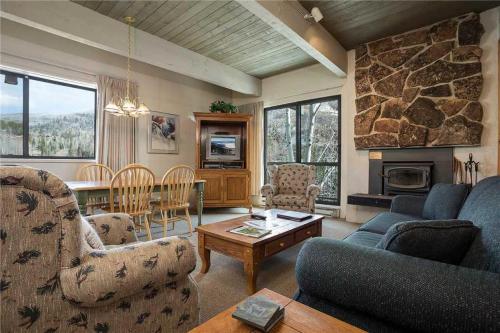 Storm Meadows Club B Condominiums - CB319, Steamboat Springs