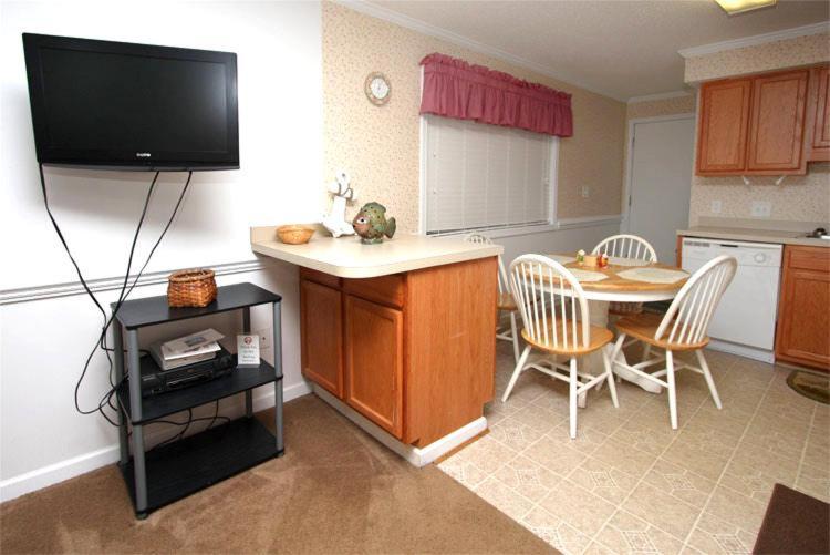 Summer Place A10 Condo, Myrtle Beach