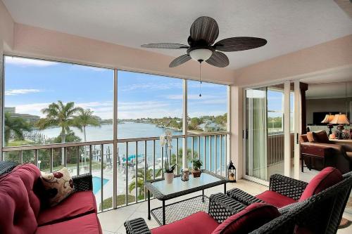 Sussex 407, Marco Island