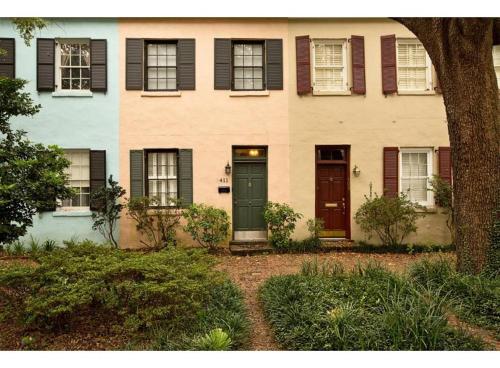 Sycamore Main House - Two-Bedroom, Savannah