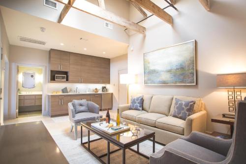 The Parker Collection - Unit 3 - Two-Bedroom, Savannah