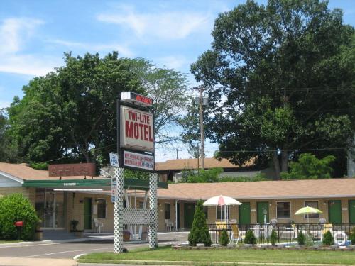 Twi-Lite motel, Front Royal