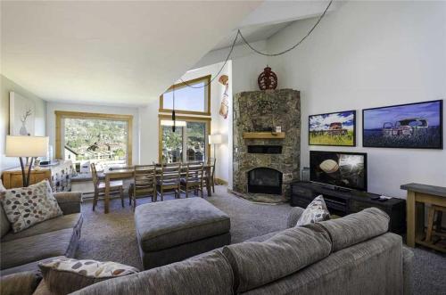 West Condominiums - W3536, Steamboat Springs