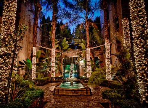 William Randolph Hearst Four Bedroom Suite in the Famous Historic Los Altos Hotel, Los Angeles