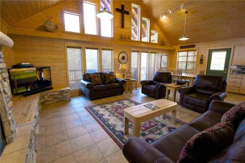 Wine "N" Pines Two-bedroom Holiday Home, Ruidoso